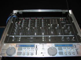 Doppel CD Player CDP 500 & Bell DJ Pro II